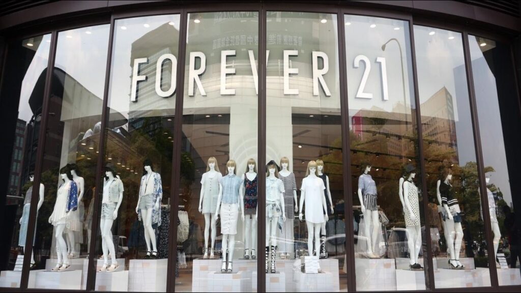 Forever 21失敗原因 搞排場